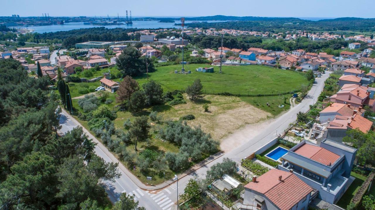 Villa Isabella Pula Bagian luar foto