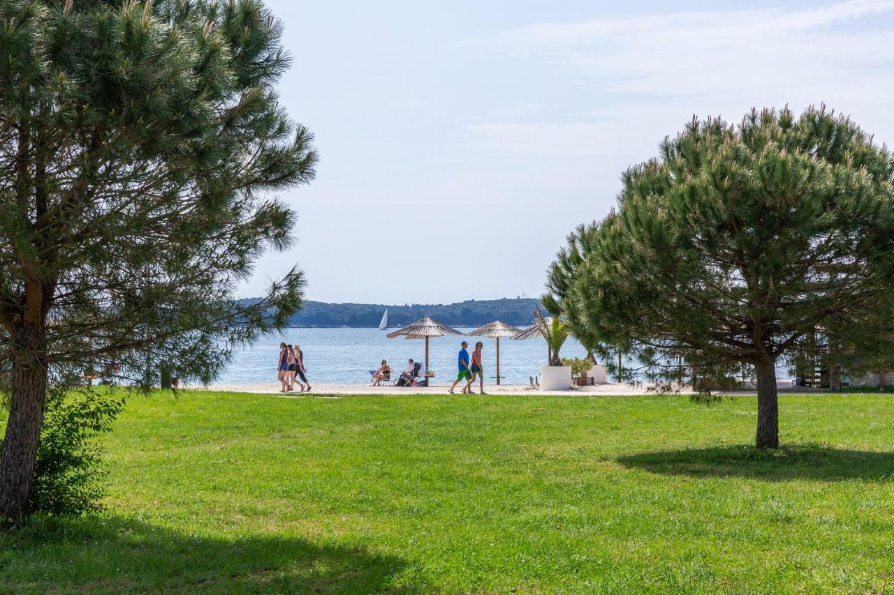 Villa Isabella Pula Bagian luar foto